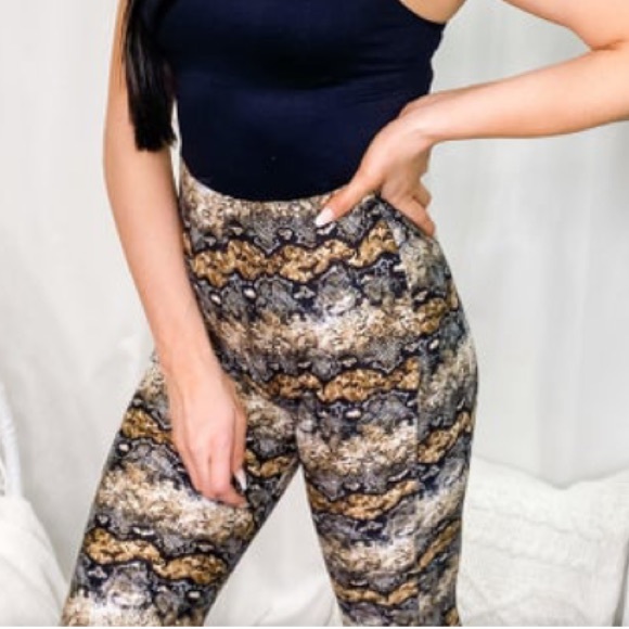 Andree By Unit snake skin pants - Picture 2 of 3